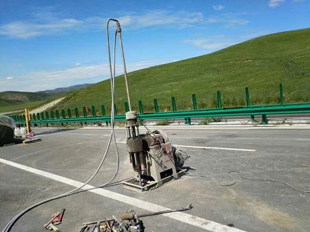 五指山公路地基基础注浆加固